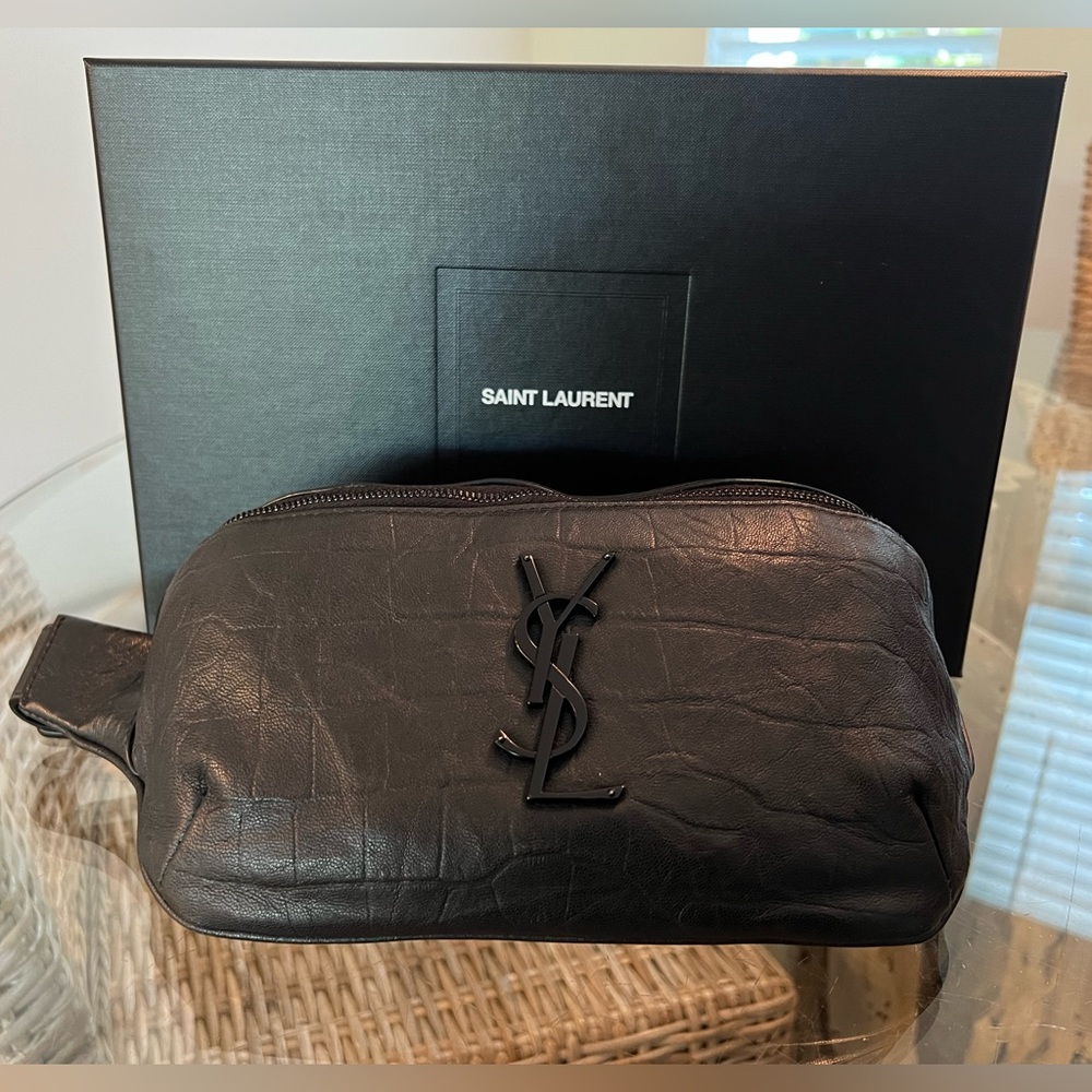 YSL CASSANDRE CLASSIC CROSSBODY BAG IN CROCODILE-EMBOSSED LEATHER